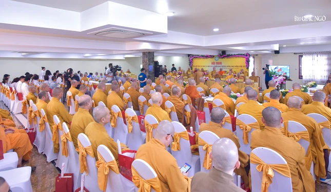 Quang cảnh hội nghị