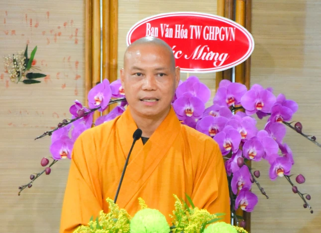 Thượng tọa Thích Trí Chơn phát biểu khai mạc