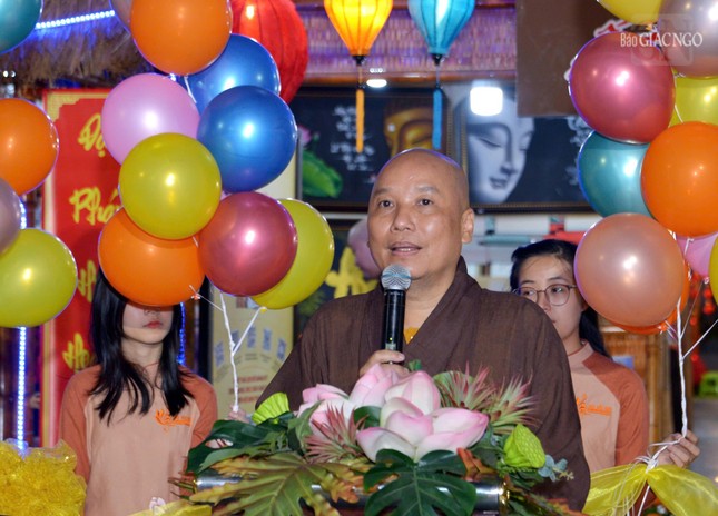 Thượng tọa Thích Tâm Hoa phát biểu khai mạc