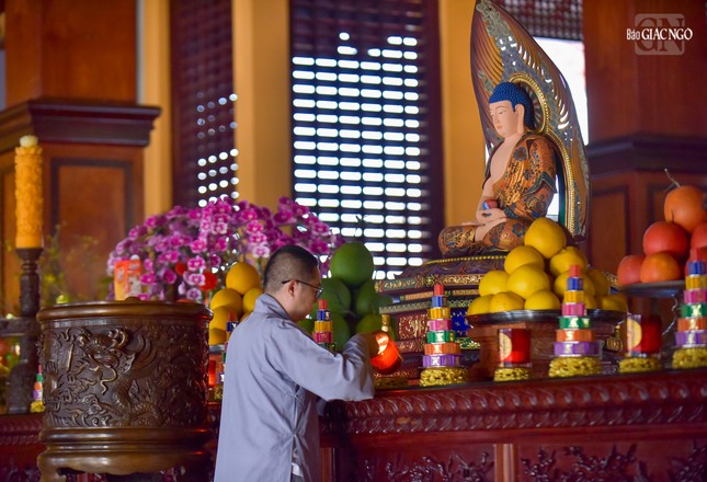 Trong những ngày đầu đầu năm, tại Việt Nam Quốc Tự cũng đang diễn ra Pháp hội Dược Sư kỳ quốc thái dân an do Ban Thường trực Ban Trị sự GHPGVN TP.HCM tổ chức