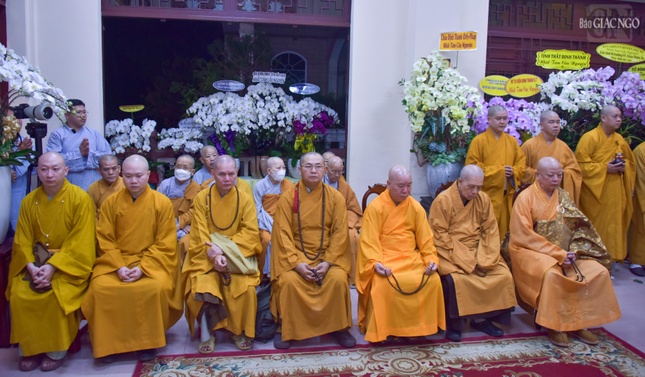 Chư tôn đức tham dự