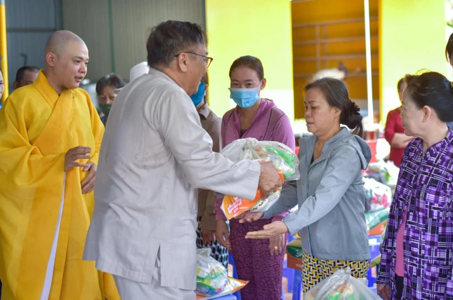 Đây là hoạt động an sinh xã hội mà Diên Hương tự thực hiện đều đặn vào mỗi tháng