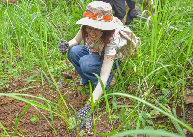 Niềm vui khi tự tay vun trồng những cây xanh
