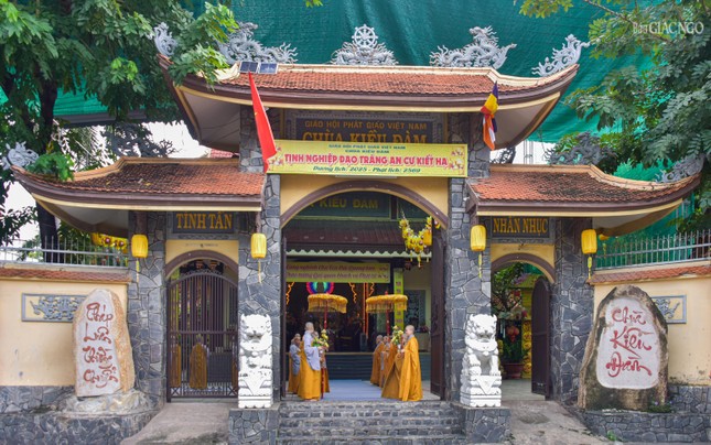 Hạ trường chùa Kiều Đàm