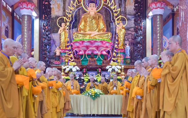 Quang cảnh buổi lễ