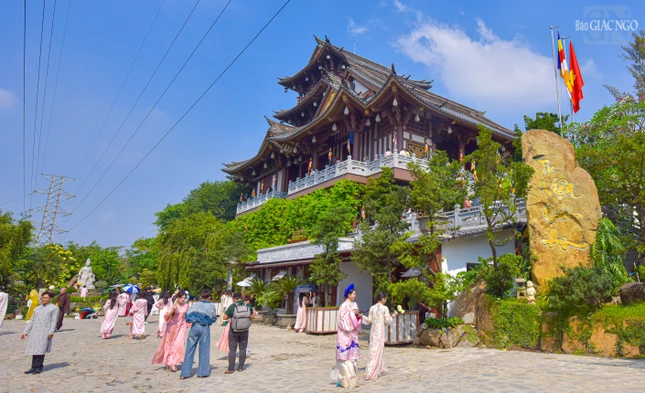 Một góc tu viện Khánh An, ngôi tự viện có tuổi đời 120 năm tồn tại trên địa bàn TP.HCM