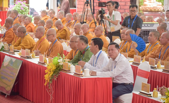 Đại diện chính quyền tham dự