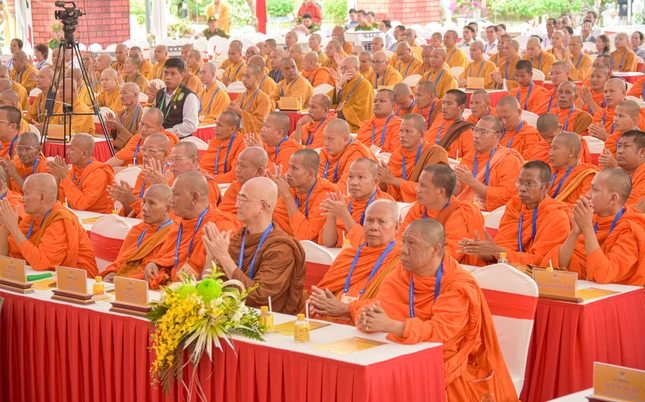 Đại biểu Phật giáo Nam tông Khmer tham dự