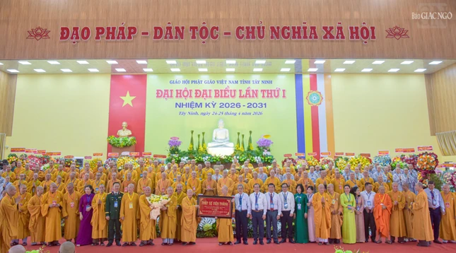 Lãnh đạo Giáo hội và các cơ quan chúc mừng tân Ban Trị sự GHPGVN tỉnh Tây Ninh nhiệm kỳ I (2026-2031)