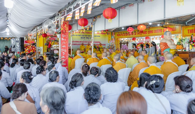 Quang cảnh buổi lễ