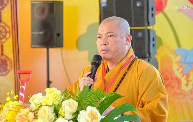 Thượng tọa Thích Tâm Chính phát biểu