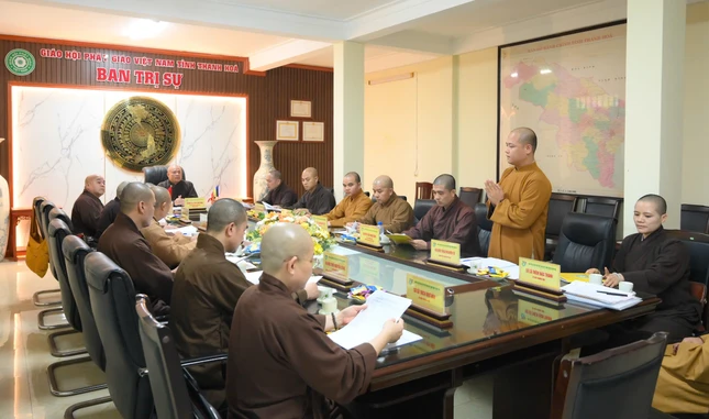 Chư tôn đức tham dự