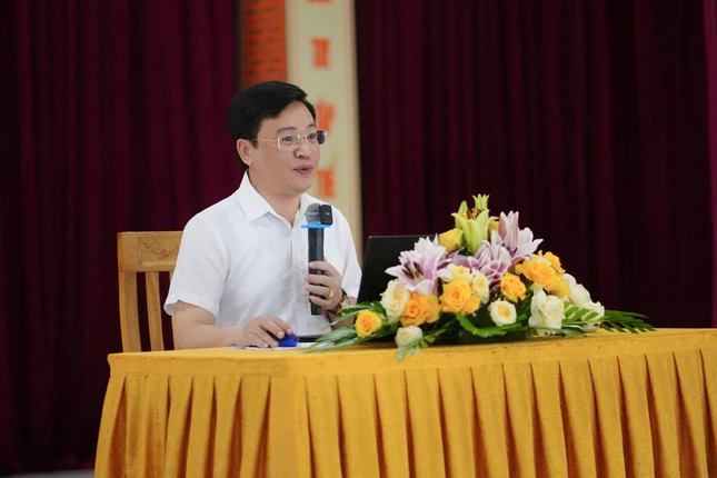 Ông Hồ Việt Anh cập nhật tình hình tôn giáo và công tác quản lý Nhà nước về tôn giáo đến Tăng Ni