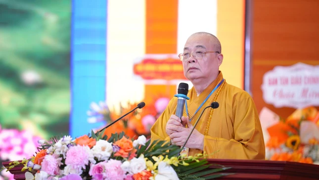 Trưởng lão Hòa thượng Thích Thanh Nhiễu phát biểu khai mạc Trưởng lão Hòa thượng Thích Thanh Nhiễu phát biểu khai mạc