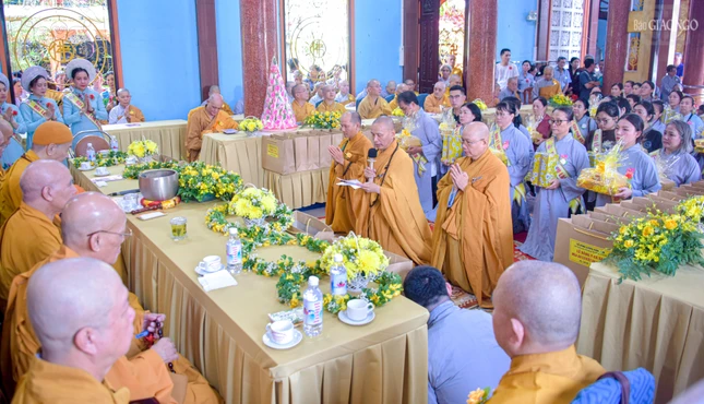 Lễ Vu lan - Báo hiếu Phật lịch 2570 tại tổ đình Vạn Thọ Lễ Vu lan - Báo hiếu Phật lịch 2570 tại tổ đình Vạn Thọ