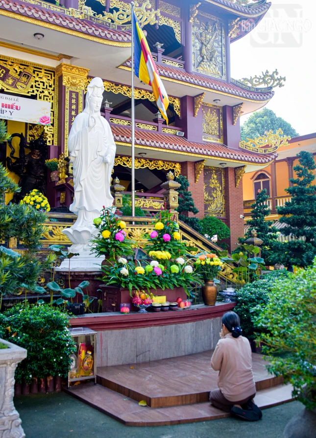 Chí tâm cầu nguyện