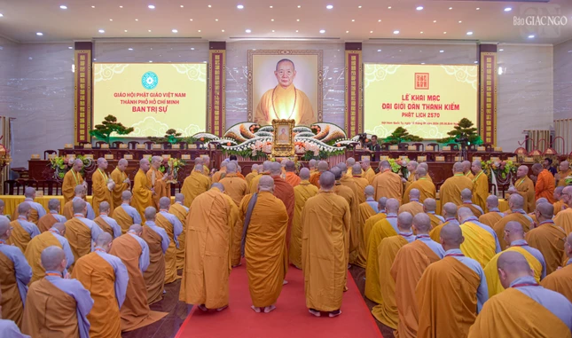 An vị di ảnh Trưởng lão Hòa thượng Thích Thanh Kiểm tại Việt Nam Quốc Tự