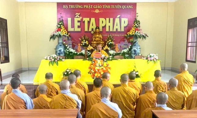 Các hành giả khánh tuế Hòa thượng Đường chủ Các hành giả khánh tuế Hòa thượng Đường chủ