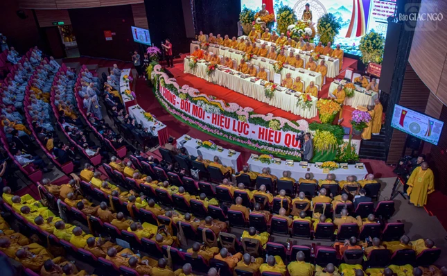Quang cảnh đại hội