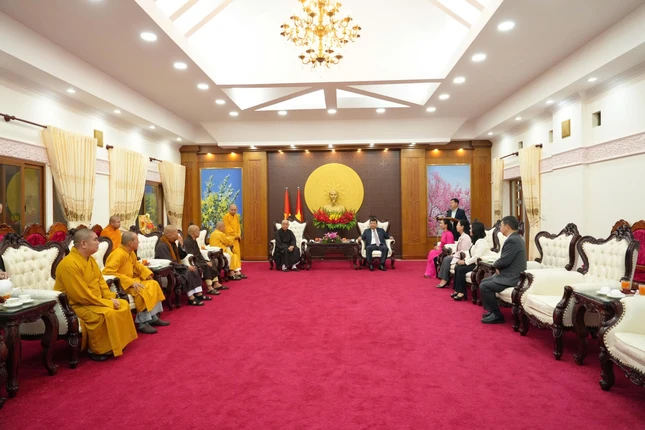 Quang cảnh buổi thăm