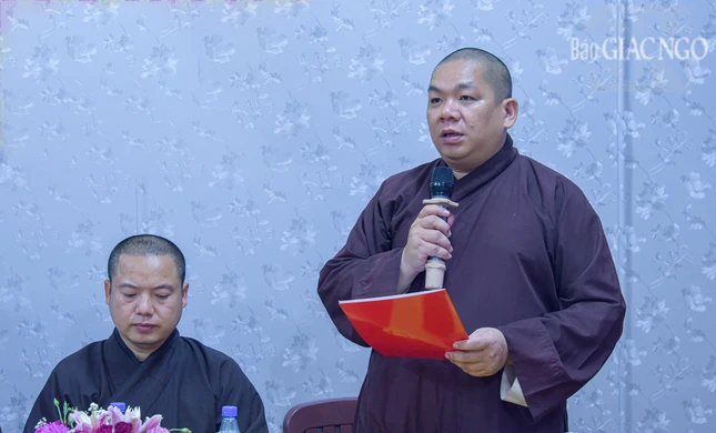 Đại đức Thích Minh Phước, Chánh Thư ký của Phân ban báo cáo công tác Phật sự