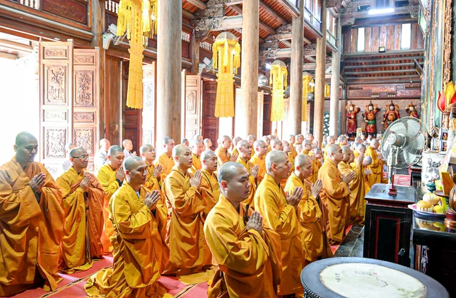 Lễ Bố-tát tập trung của Tăng Ni tỉnh Thanh Hóa