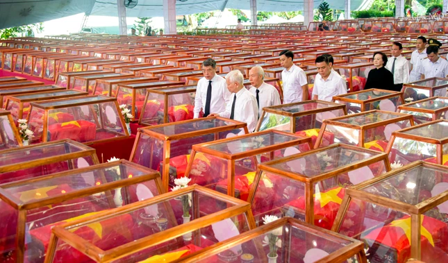 Trong thời gian từ ngày 23-6 đến 5-10, Đội K74 và các lực lượng đã tìm kiếm, quy tập được 731 bộ hài cốt liệt sĩ tại Công viên Lê Thị Riêng