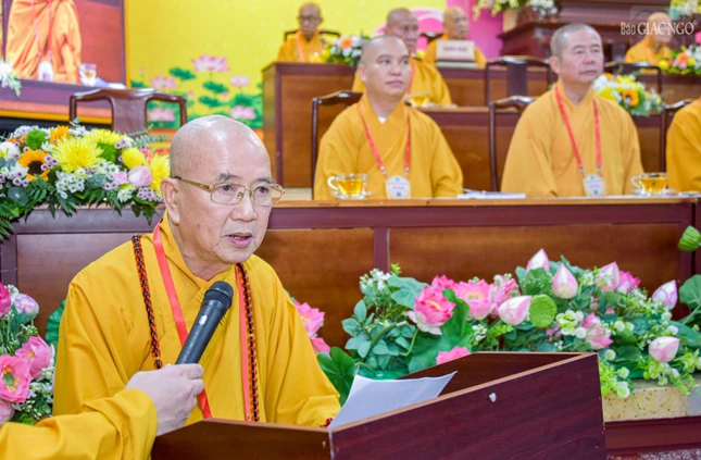 Hòa thượng Thích Khế Chơn phát biểu khai mạc