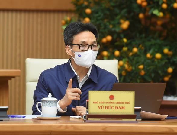 Phó Thủ tướng Vũ Đức Đam, Trưởng Ban Chỉ đạo quốc gia phòng chống dịch bệnh COVID-19 phát biểu tại cuộc họp - Ảnh: VGP/Quang Hiếu