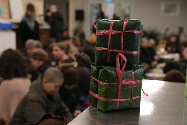 Sau đó nhu cầu tu tập của thiền sinh ngày càng đông, có khóa tu lên tới hàng ngàn người nên Chùa Pháp Vân có thêm Xóm Trung, Xóm Đoài, Sơn Hạ