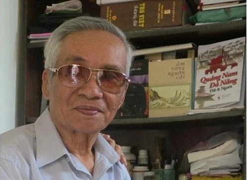 Nhà thơ Tường Linh