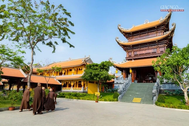 Tu viện Vĩnh Nghiêm là nơi đào tạo nội trú dành cho Tăng sinh viên