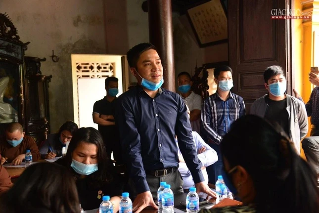 Các cơ quan chức năng phát biểu - Ảnh: Thành Trung Các cơ quan chức năng phát biểu - Ảnh: Thành Trung