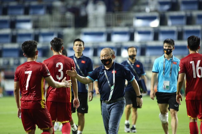 Tiếp sức để chiến thắng - Ảnh: Thể thao