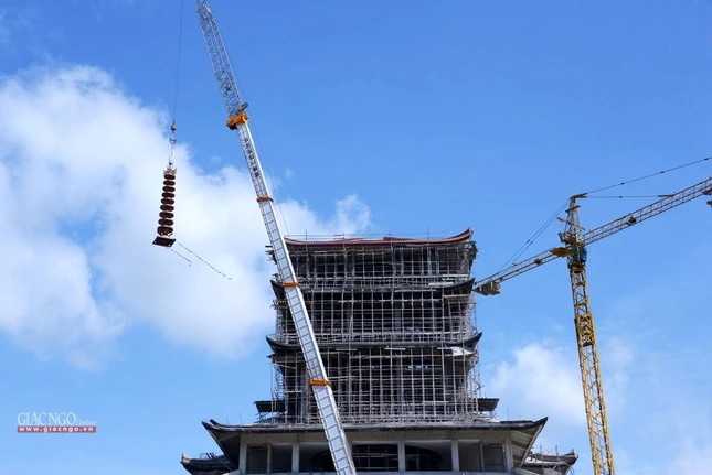 Việc an trí cửu luân phải thực hiện để tiến độ xây dựng tiếp tục