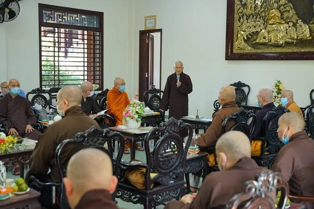 Hòa thượng Thích Khế Chơn, Phó Chủ tịch HĐTS, Phó Thường trực Ban Trị sự tỉnh phát biểu - Ảnh: Anh Quốc