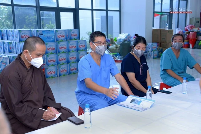 TS.BSCK2 Nguyễn Thanh Vinh, Giám đốc Bệnh viện Dã chiến số 10 phát biểu