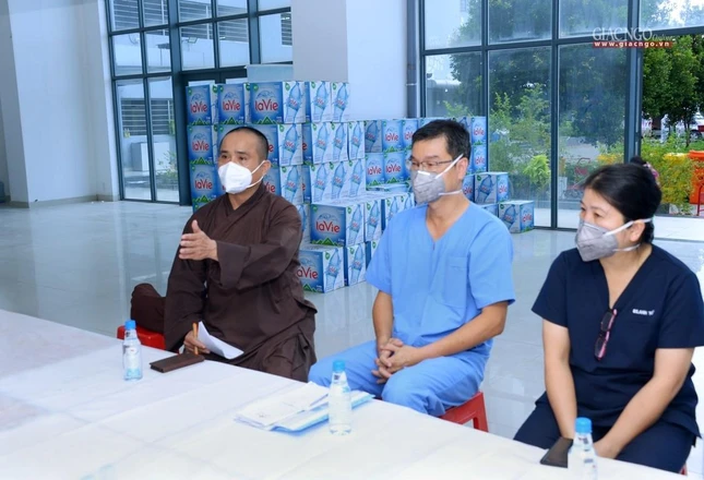 Thượng tọa Thích Tâm Hải phát biểu tại buổi gặp mặt - Ảnh: Bảo Toàn