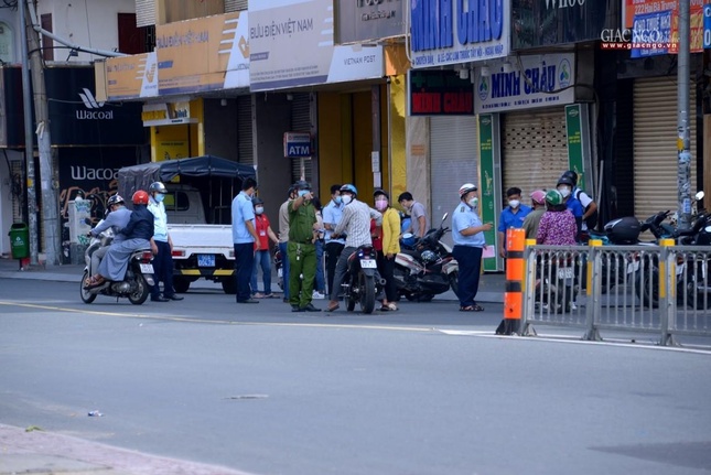 Chốt kiểm soát lưu động trên đường Hai Bà Trưng - Q.1