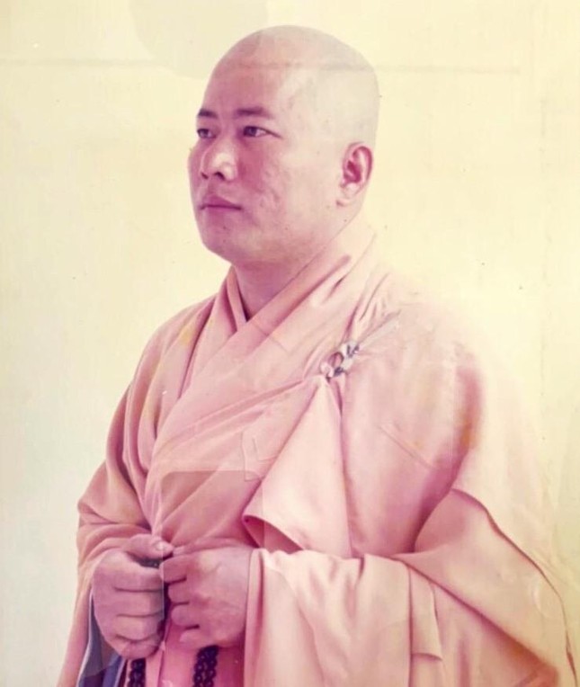 Chân dung Thượng tọa Thích Trí Chánh