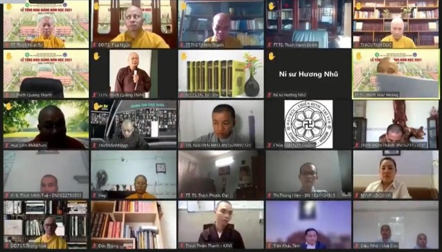 Chư tôn đức, giảng viên và nhân viên Học viện tham dự