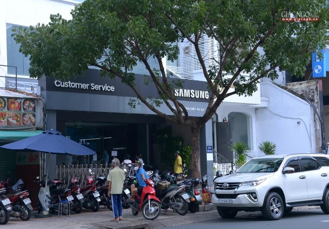 Dịch vụ hỗ trợ sản xuất nông nghiệp, cơ sở thú y, đối tượng hành nghề thú y; Công trình giao thông, xây dựng cũng được mở cửa