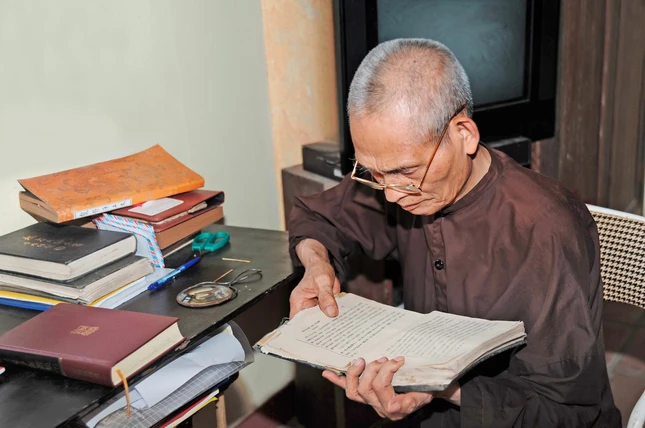 Đại lão Hoà thượng là bậc am tường Kinh, Luận và trì Luật nghiêm mật - Ảnh: Võ Văn Tường