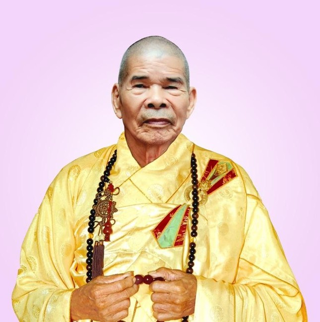 Chân dung cố Thượng tọa Thích Quảng Tâm