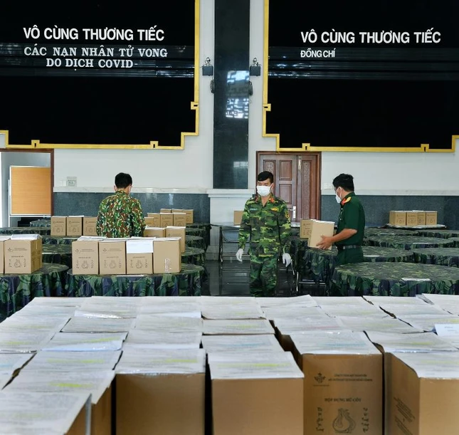 Nhiệm vụ thiêng liêng mà các chiến sĩ quân đội lần đầu tiên được giao phó