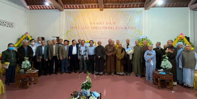 Buổi ra mắt diễn ra trong hoan hỷ