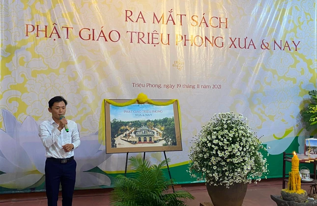 Anh Hoàng Công Danh phát biểu