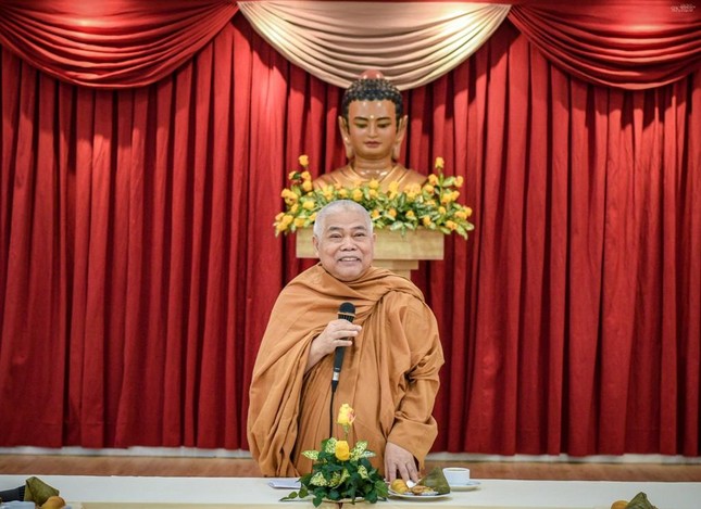 Hòa thượng Thích Giác Toàn phát biểu