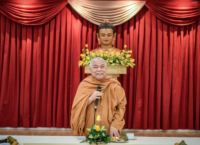 Hòa thượng Thích Giác Toàn phát biểu