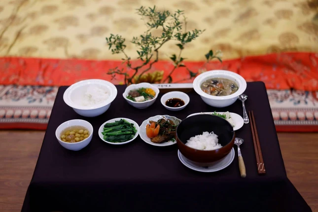 Mâm cơm cúng Thầy